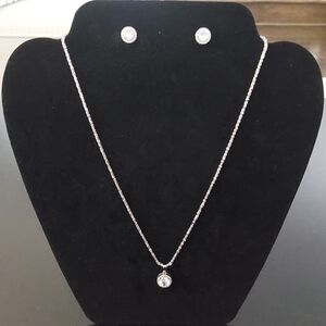 Elegant 925 Sterling Silver Necklace and Earring Set w/Pendant
